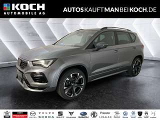 Schräge Frontansicht auf einen CUPRA Ateca , freigestellt