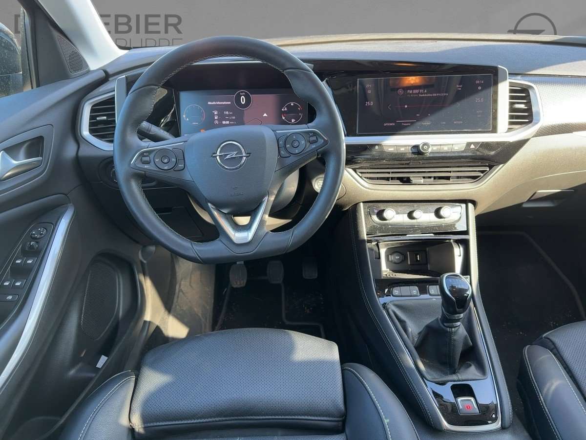 Fahrzeugbild eines Opel Grandland X