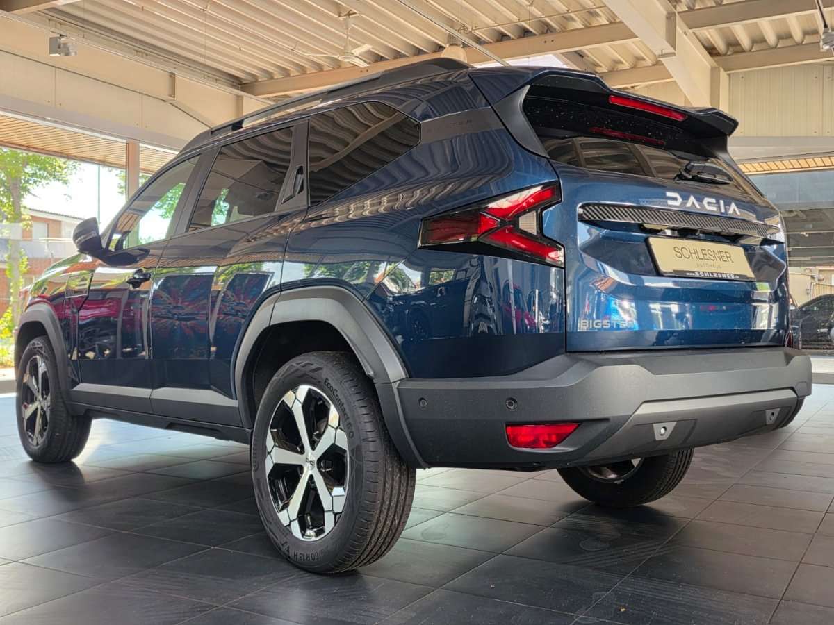 Fahrzeugbild eines Dacia Bigster