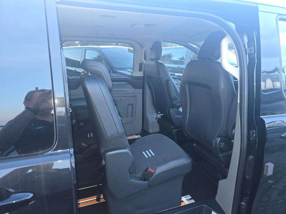 Fahrzeugbild eines Ford Tourneo Custom