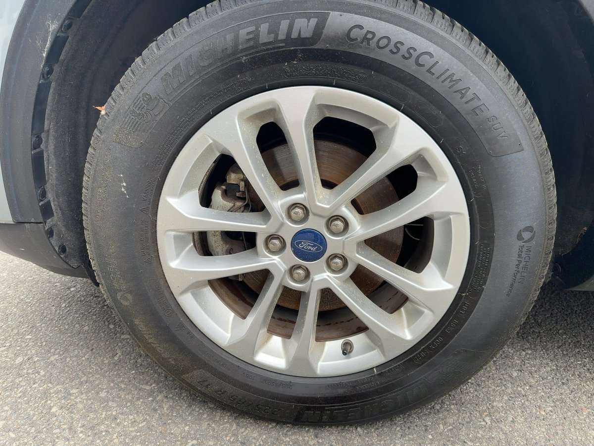 Fahrzeugbild eines Ford Kuga