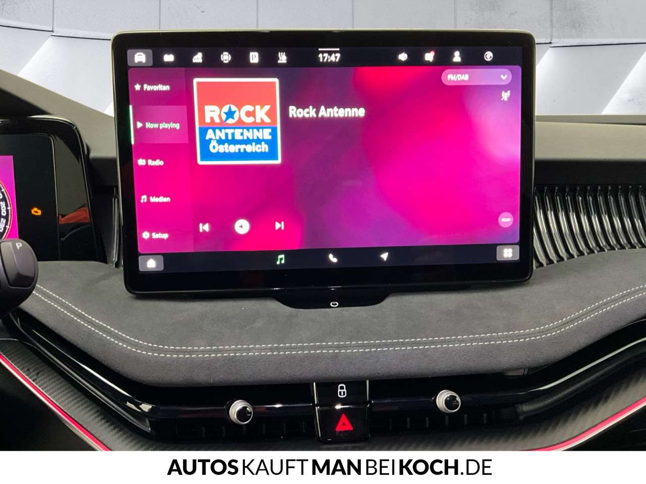 Fahrzeugbild eines Skoda Superb