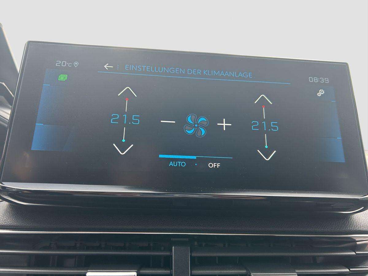 Fahrzeugbild eines Peugeot 5008
