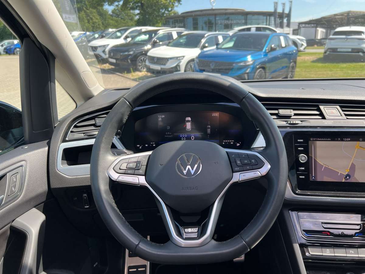 Fahrzeugbild eines Volkswagen Touran