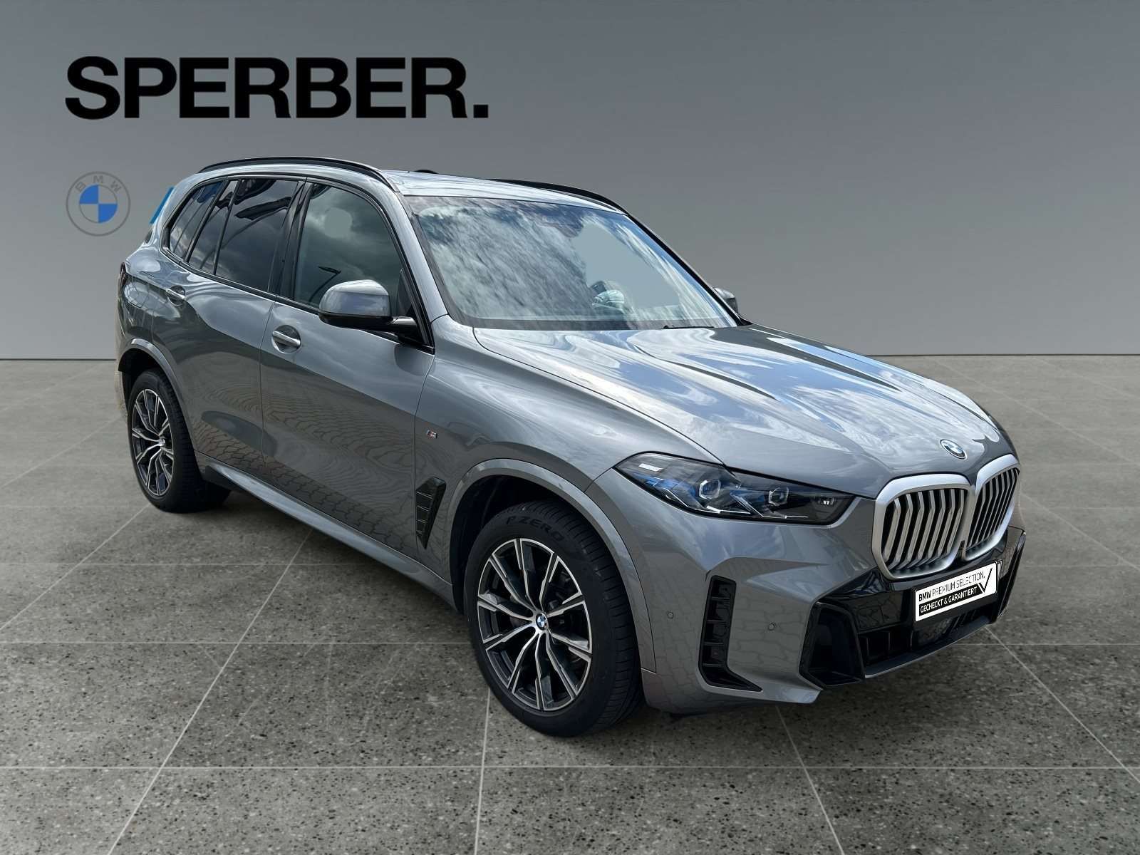 Fahrzeugbild eines BMW X5