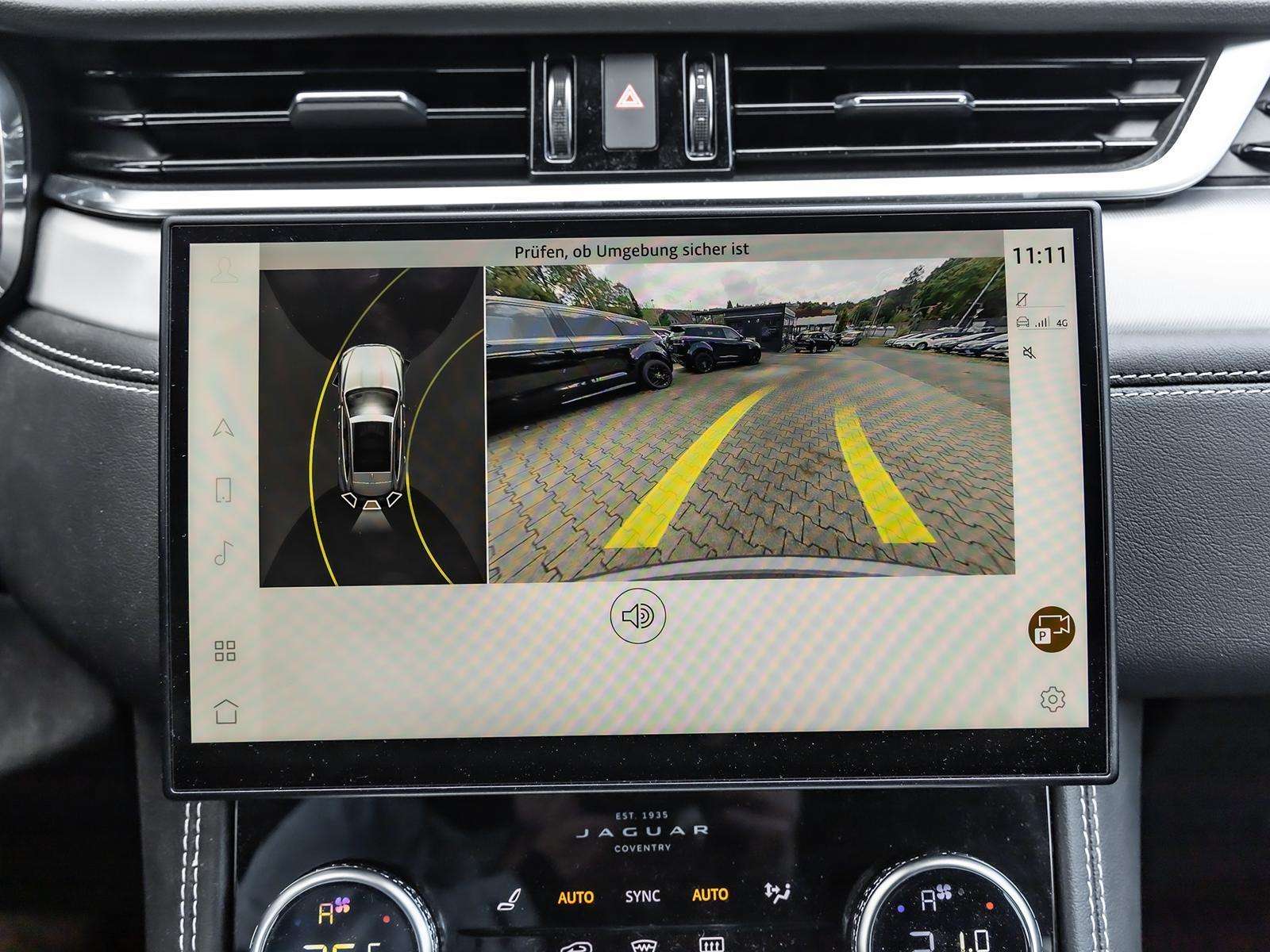 Fahrzeugbild eines Jaguar F-PACE
