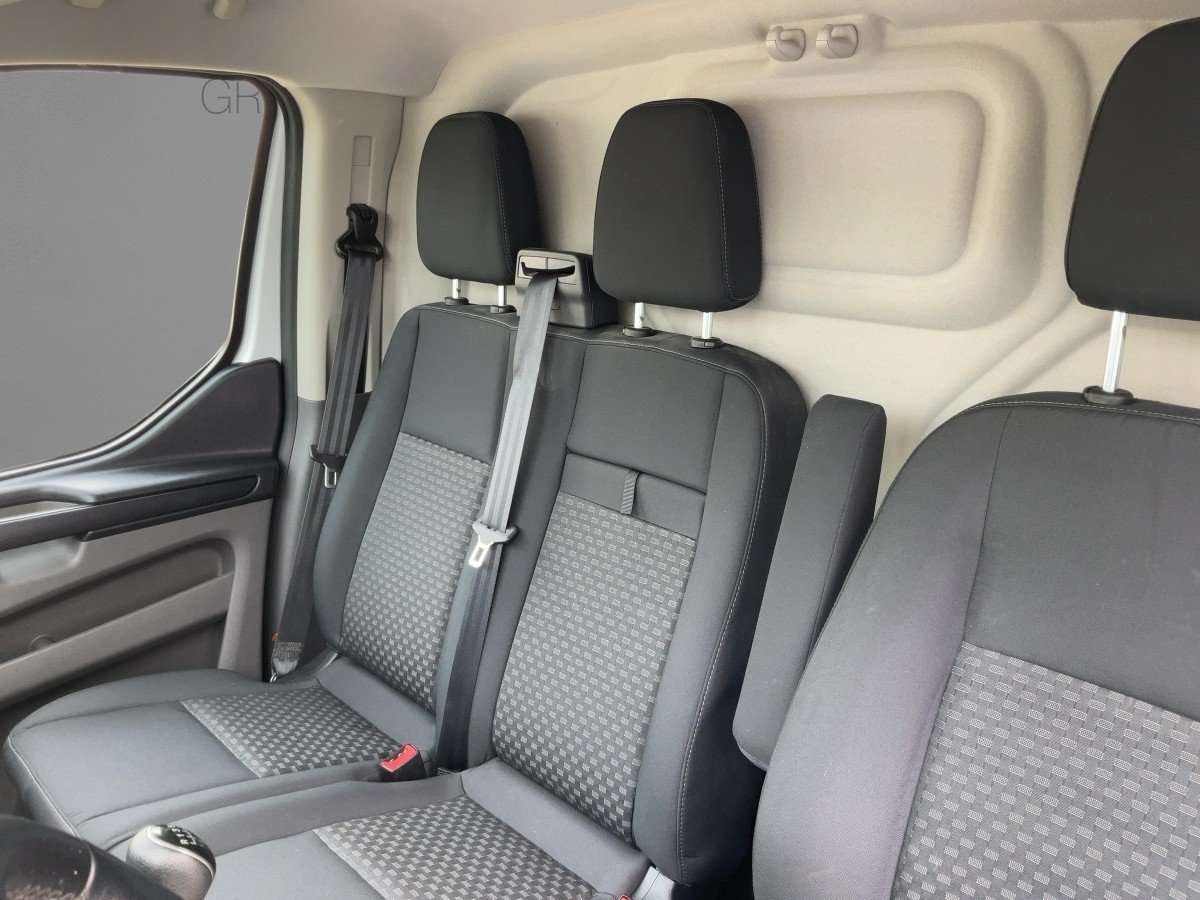 Fahrzeugbild eines Ford Transit Custom