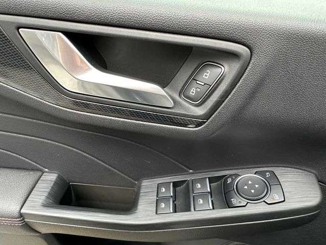 Fahrzeugbild eines Ford Kuga