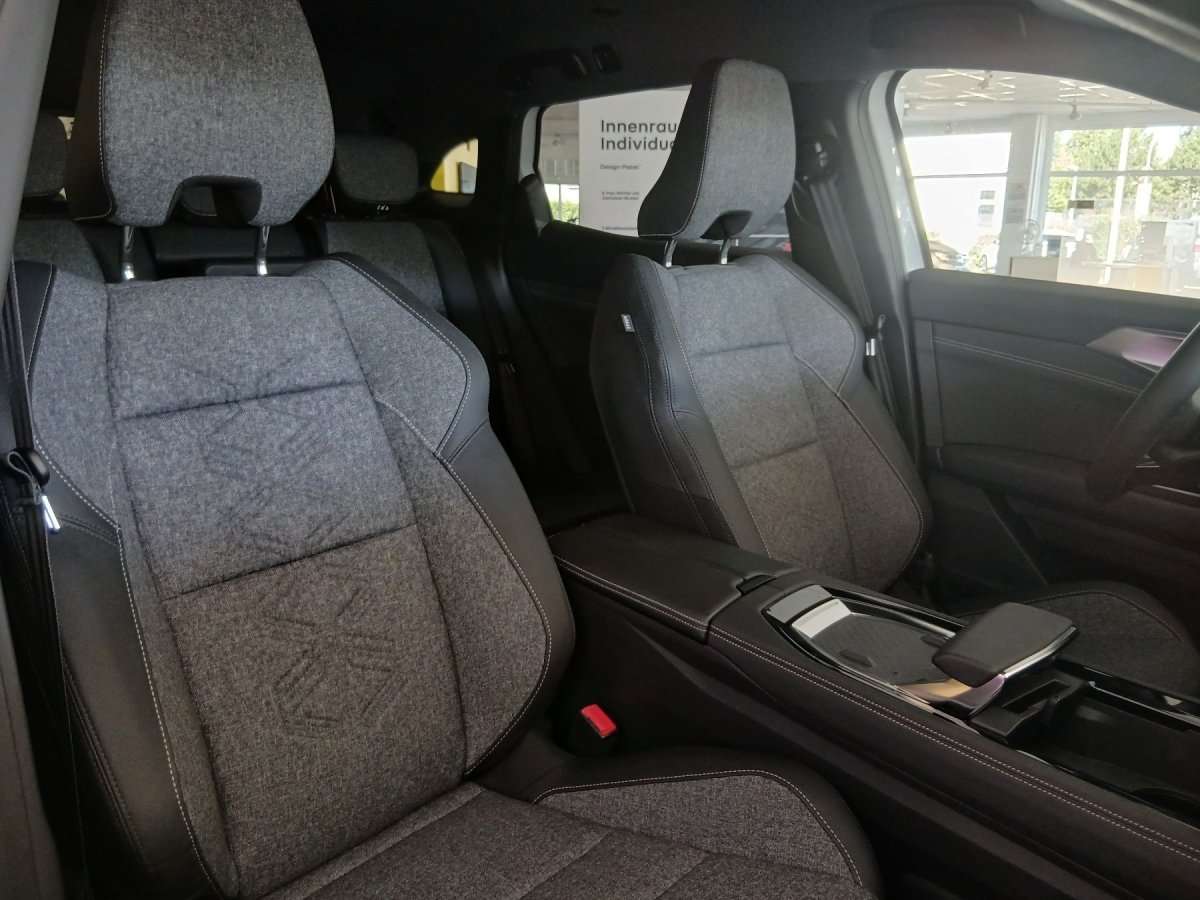 Fahrzeugbild eines Renault Austral