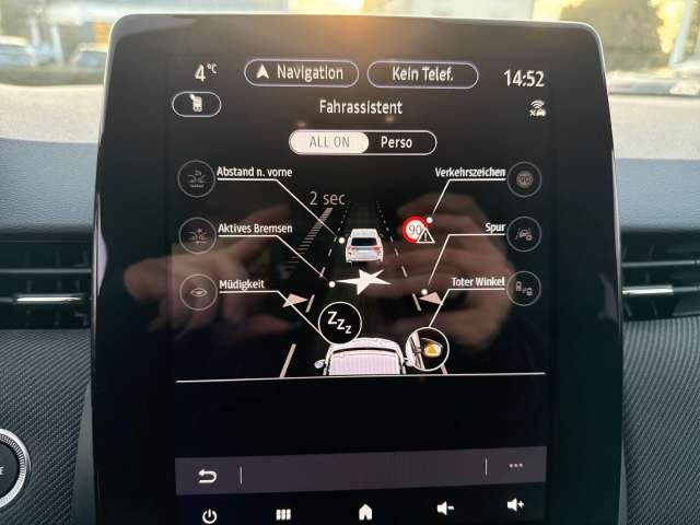 Fahrzeugbild eines Renault Clio