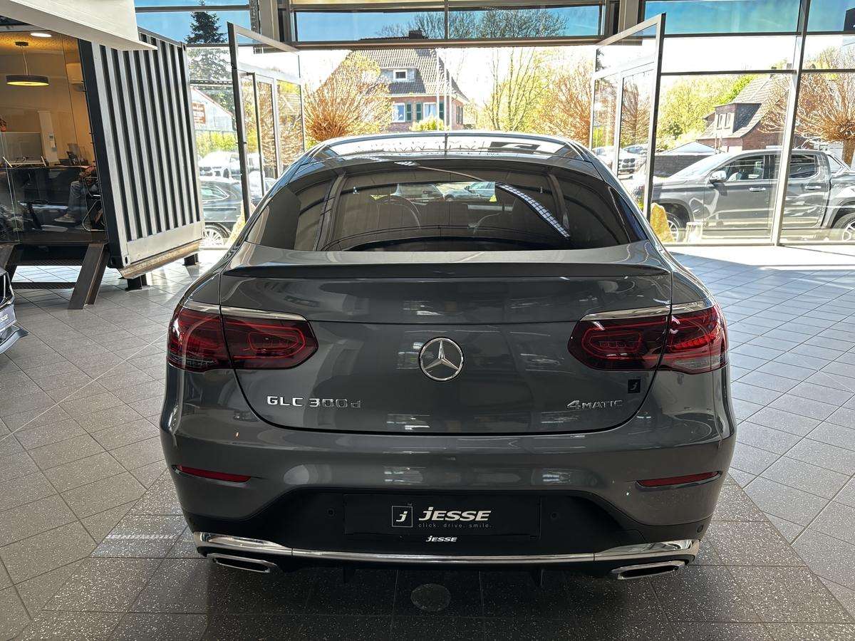 Fahrzeugbild eines Mercedes-Benz GLC