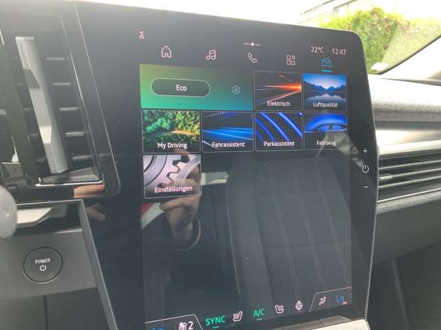 Fahrzeugbild eines Renault Megane E-TECH