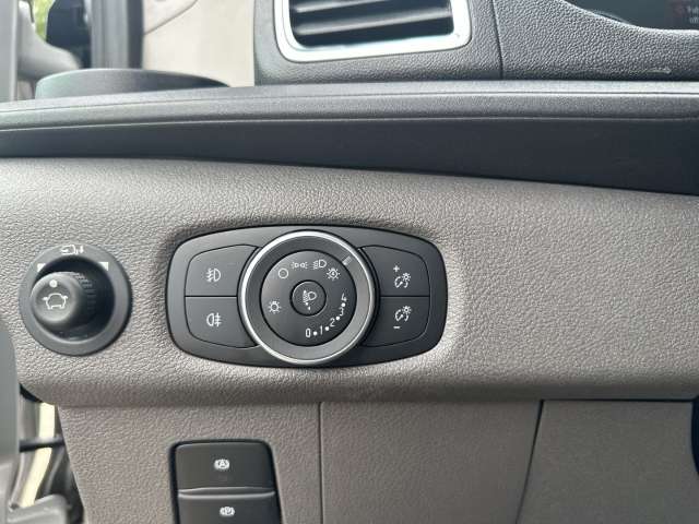 Fahrzeugbild eines Ford Transit
