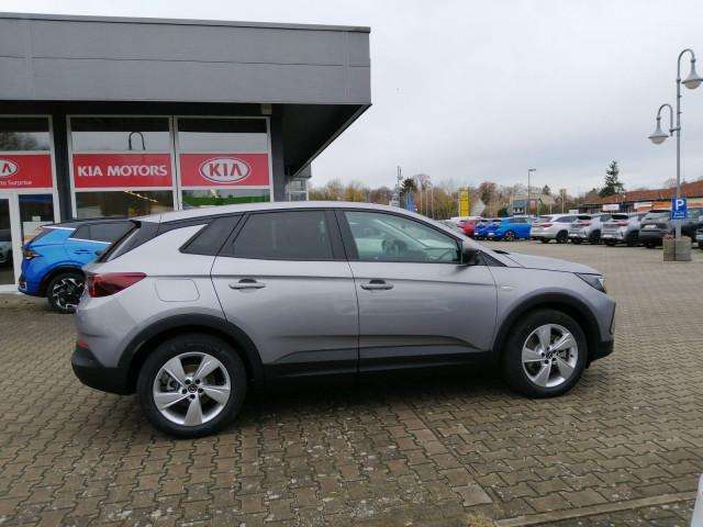 Fahrzeugbild eines Opel Grandland X