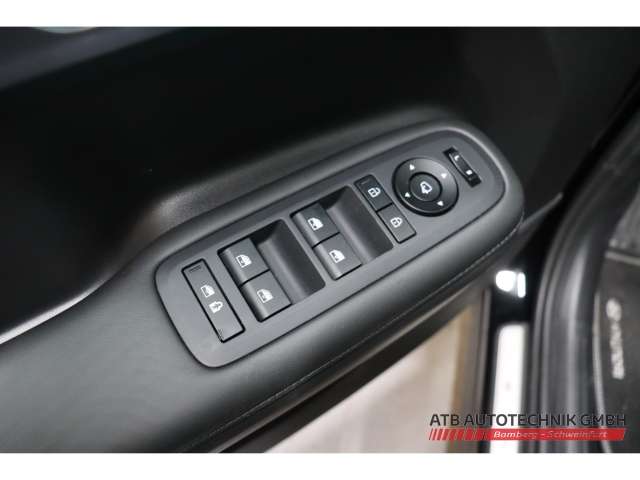 Fahrzeugbild eines Hyundai Santa Fe