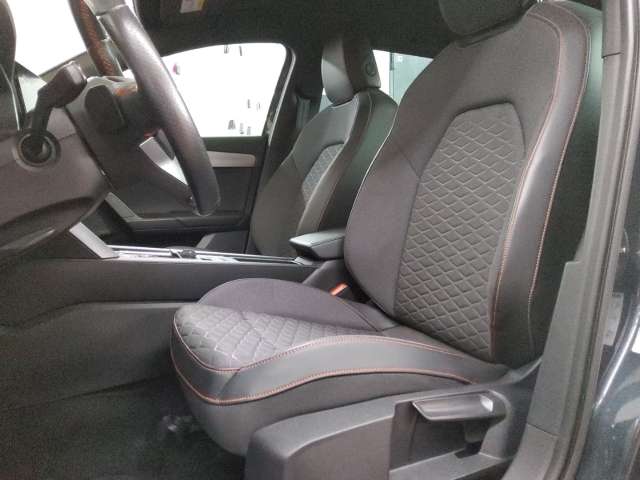 Fahrzeugbild eines SEAT Leon