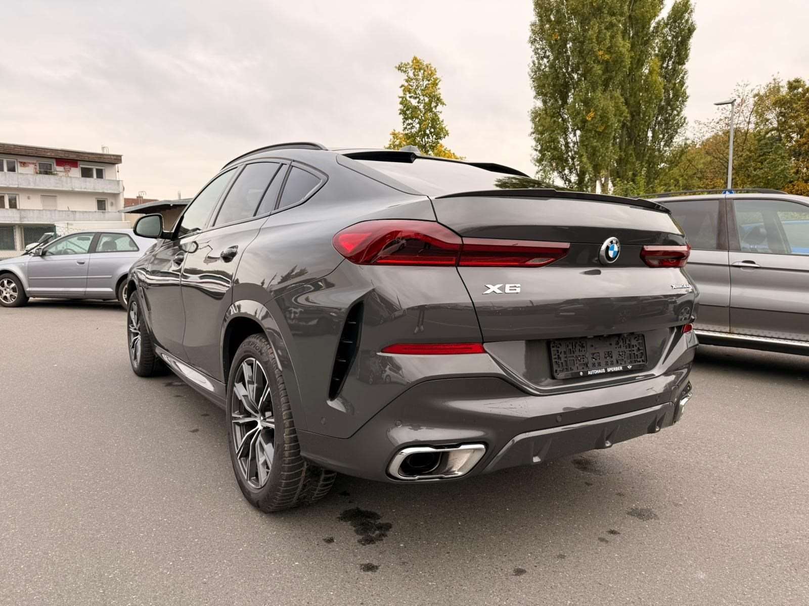 Fahrzeugbild eines BMW X6