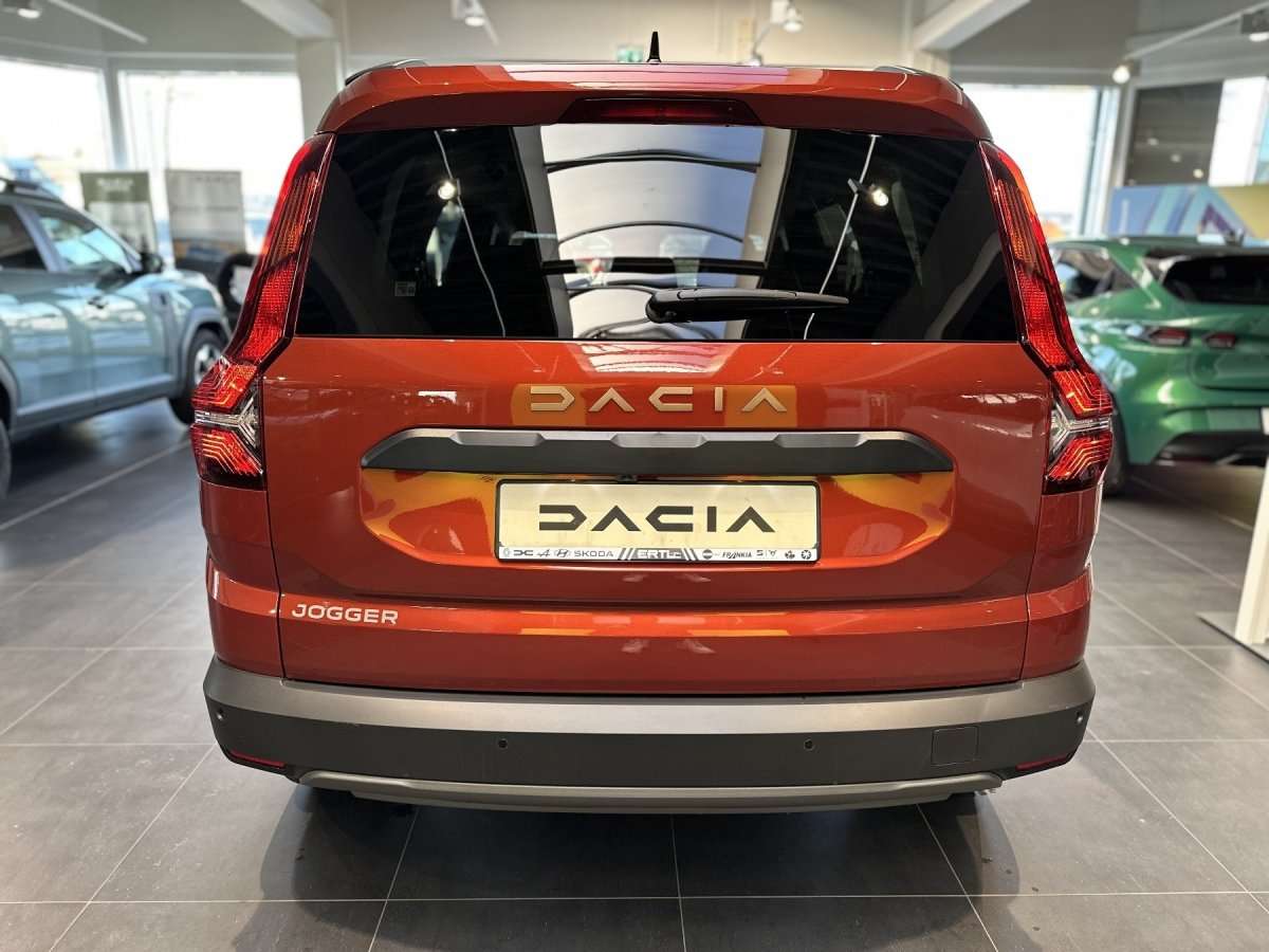 Fahrzeugbild eines Dacia Jogger