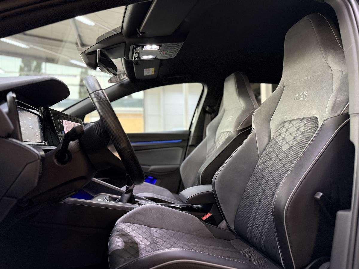 Fahrzeugbild eines Volkswagen Golf