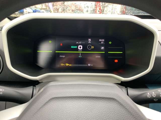 Fahrzeugbild eines Dacia Spring