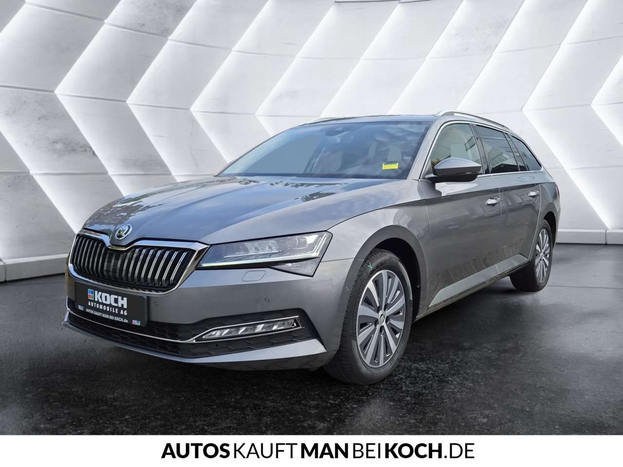 Fahrzeugbild eines Skoda Superb