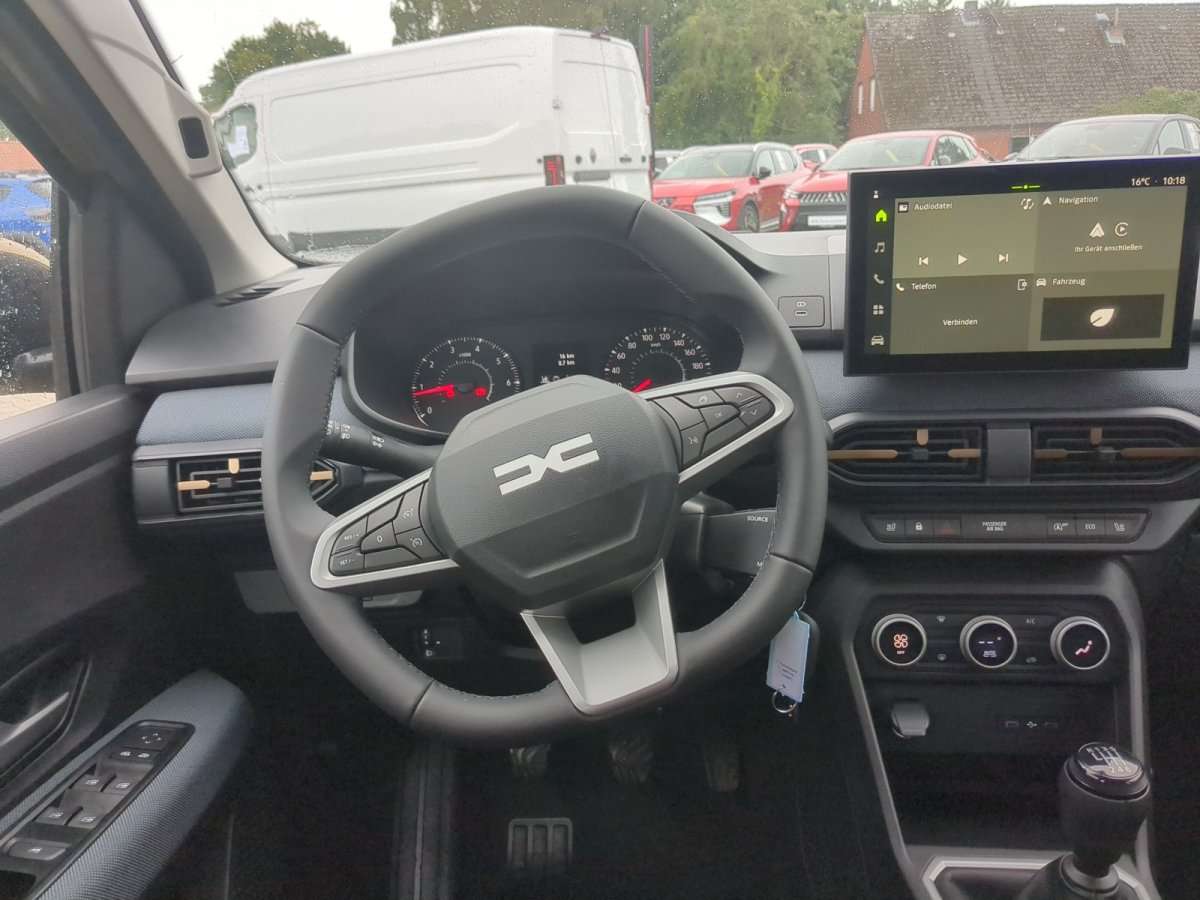 Fahrzeugbild eines Dacia Sandero