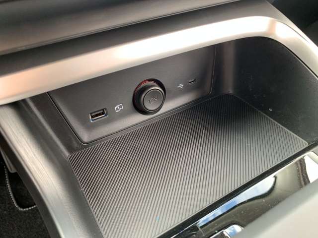 Fahrzeugbild eines MG ZS