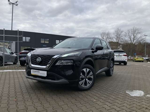 Fahrzeugbild eines Nissan X-TRAIL