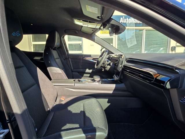 Fahrzeugbild eines Renault Austral