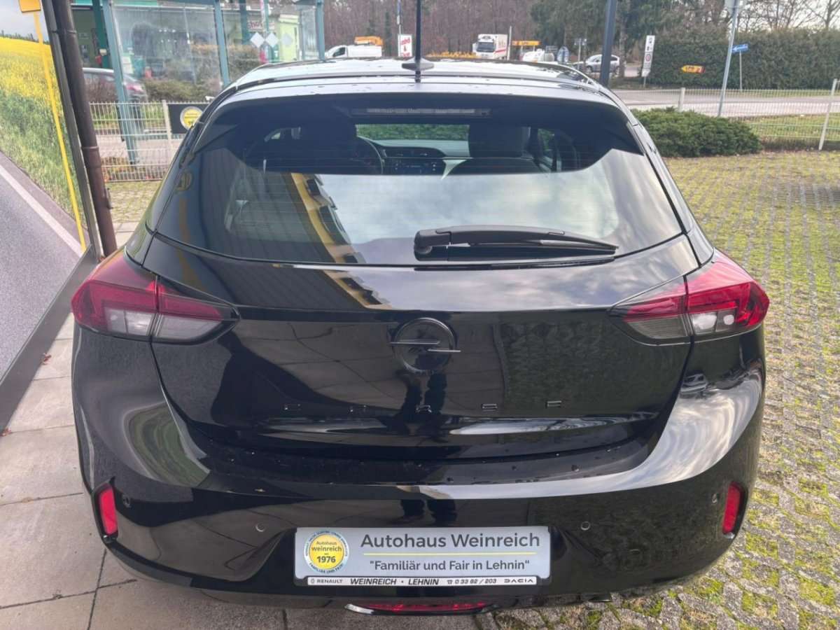 Fahrzeugbild eines Opel Corsa