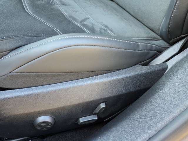 Fahrzeugbild eines Mercedes-Benz E-Klasse