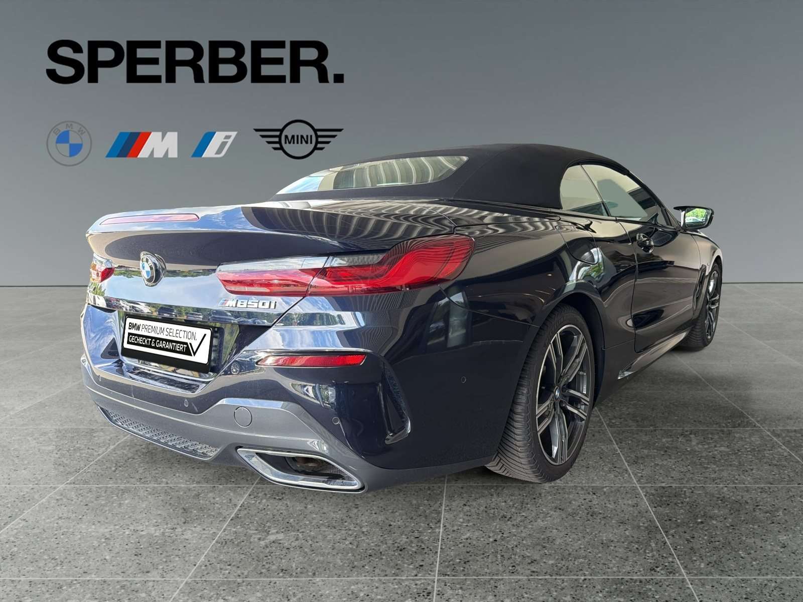 Fahrzeugbild eines BMW 8er-Reihe