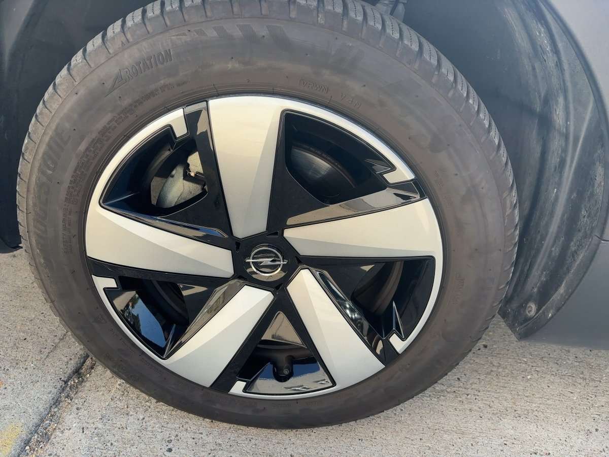 Fahrzeugbild eines Opel Crossland X