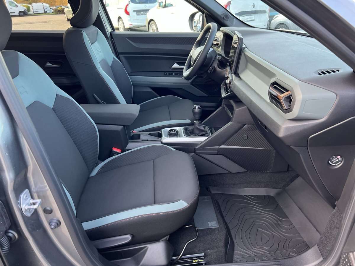 Fahrzeugbild eines Dacia Bigster