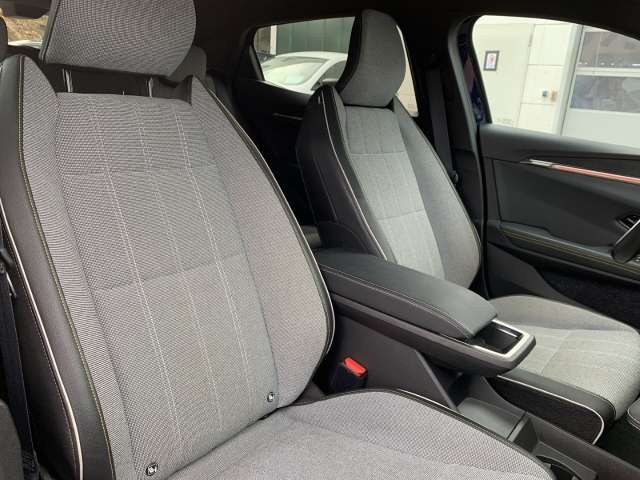 Fahrzeugbild eines Renault Megane E-TECH