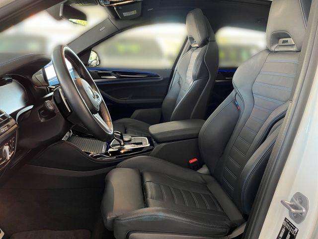 Fahrzeugbild eines BMW X4