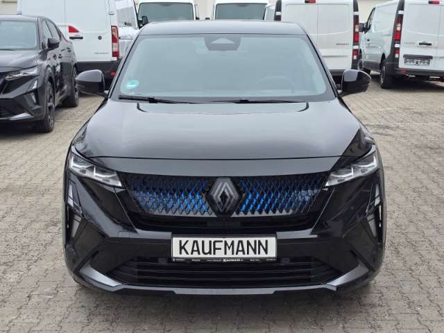 Fahrzeugbild eines Renault Rafale