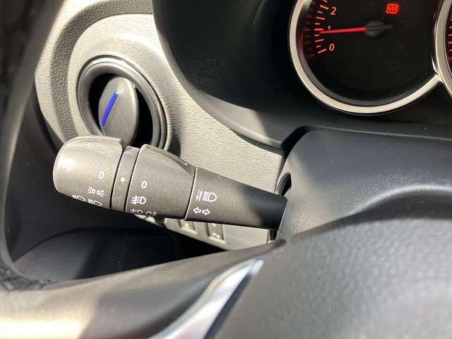 Fahrzeugbild eines Dacia Lodgy