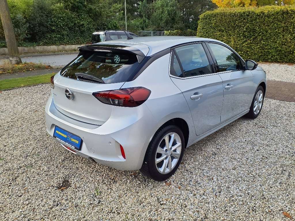 Fahrzeugbild eines Opel Corsa