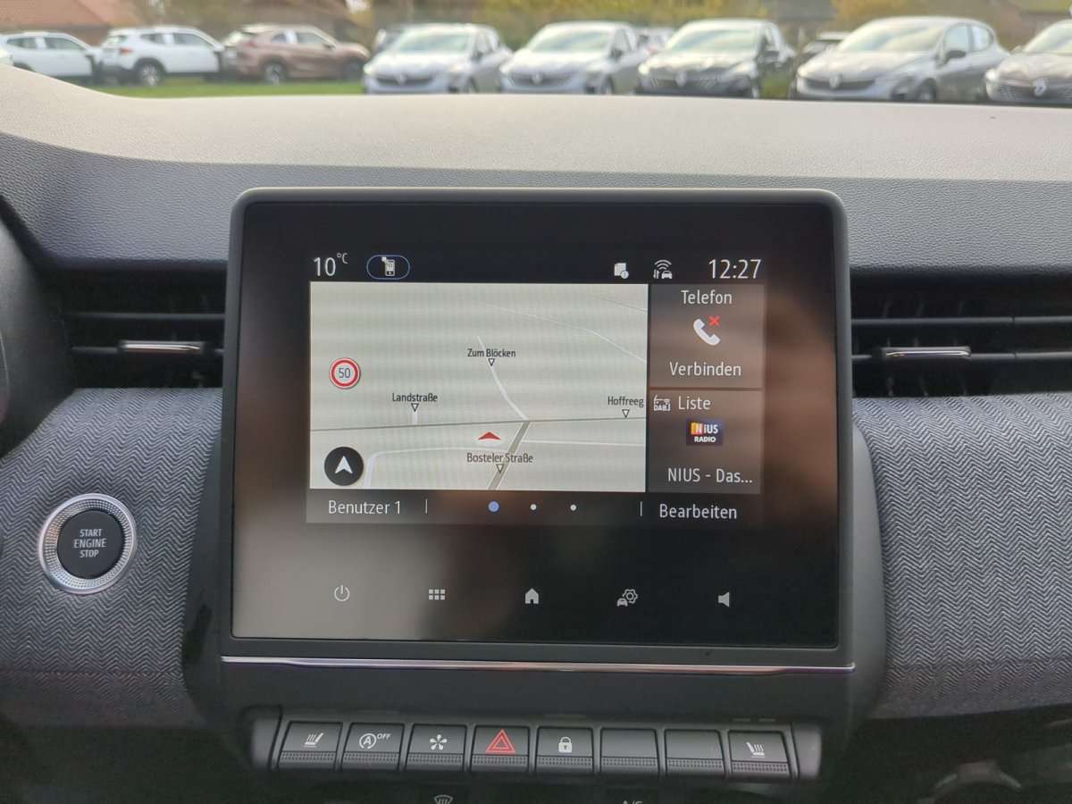 Fahrzeugbild eines Renault Clio