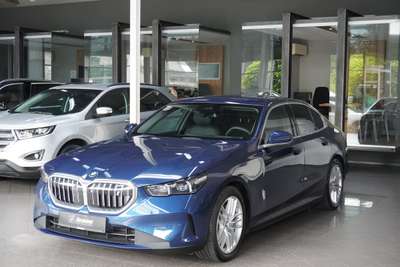 Bild BMW i5