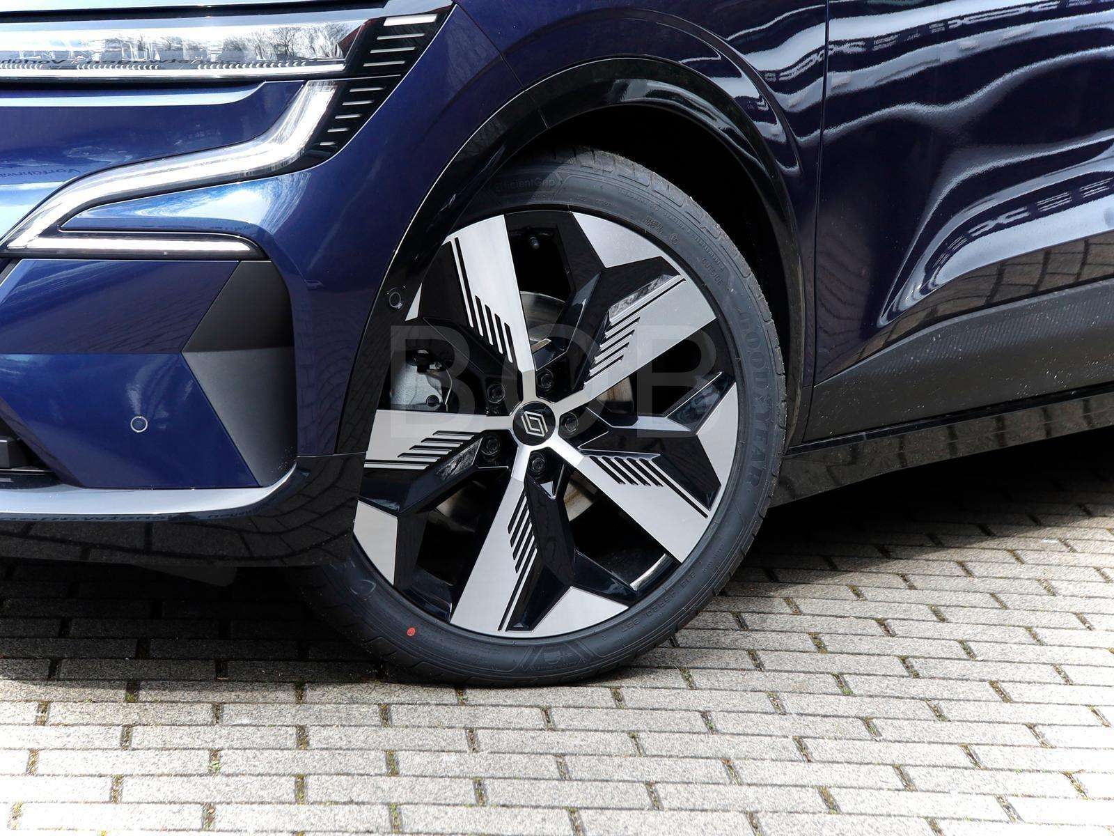 Fahrzeugbild eines Renault Megane E-TECH