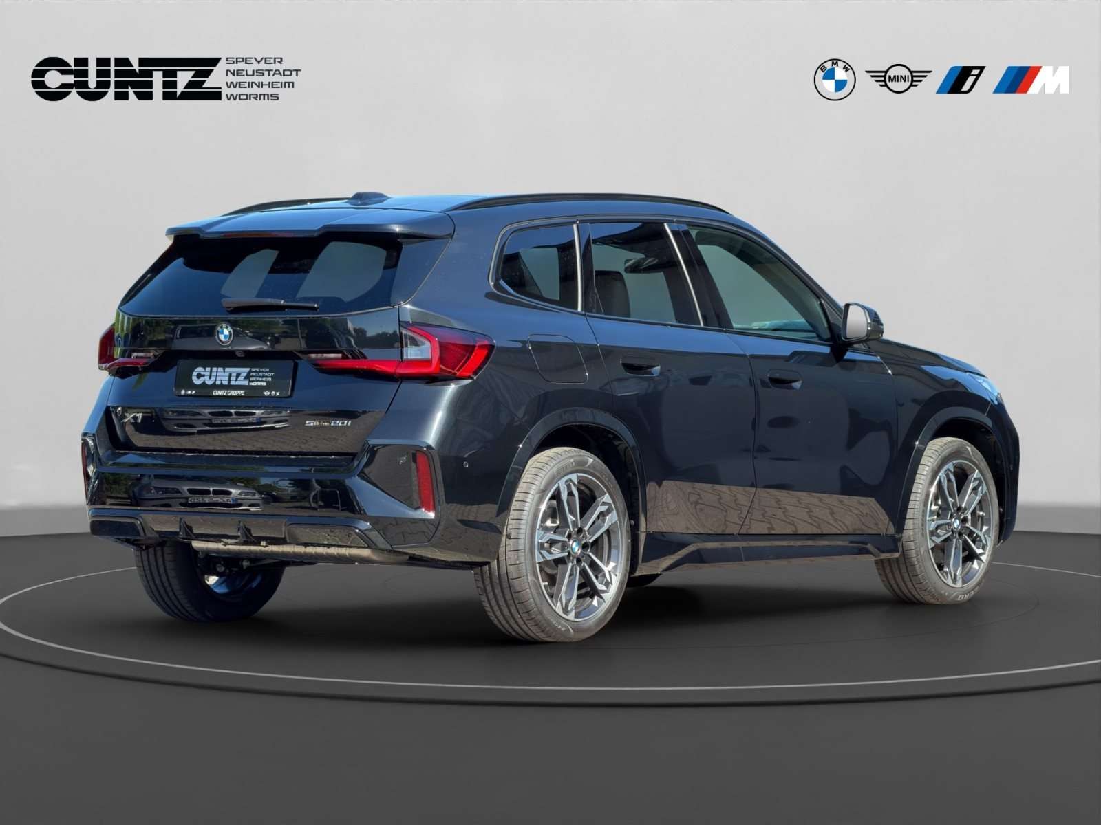 Fahrzeugbild eines BMW X1
