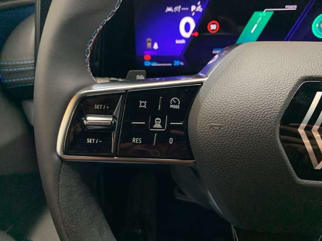 Fahrzeugbild eines Renault Scenic E-TECH