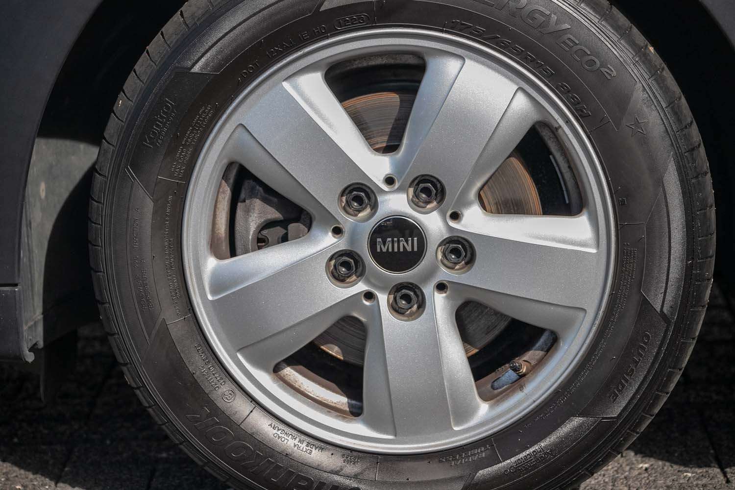Fahrzeugbild eines MINI COOPER