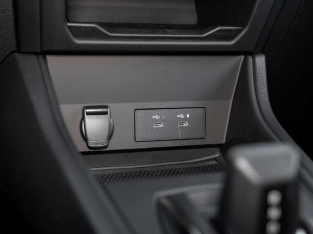 Fahrzeugbild eines Mitsubishi Grandis