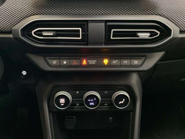 Fahrzeugbild eines Dacia Sandero