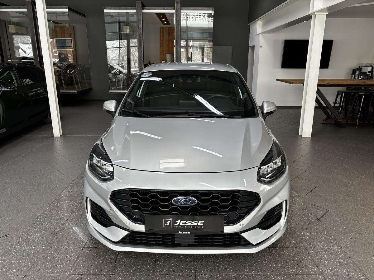 Fahrzeugbild eines Ford Fiesta