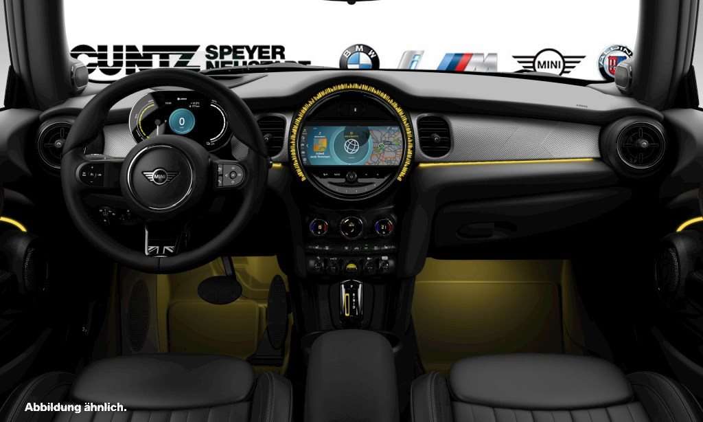 Fahrzeugbild eines MINI COOPER SE
