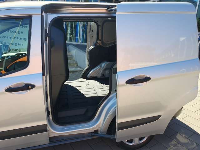 Fahrzeugbild eines Ford Transit Courier